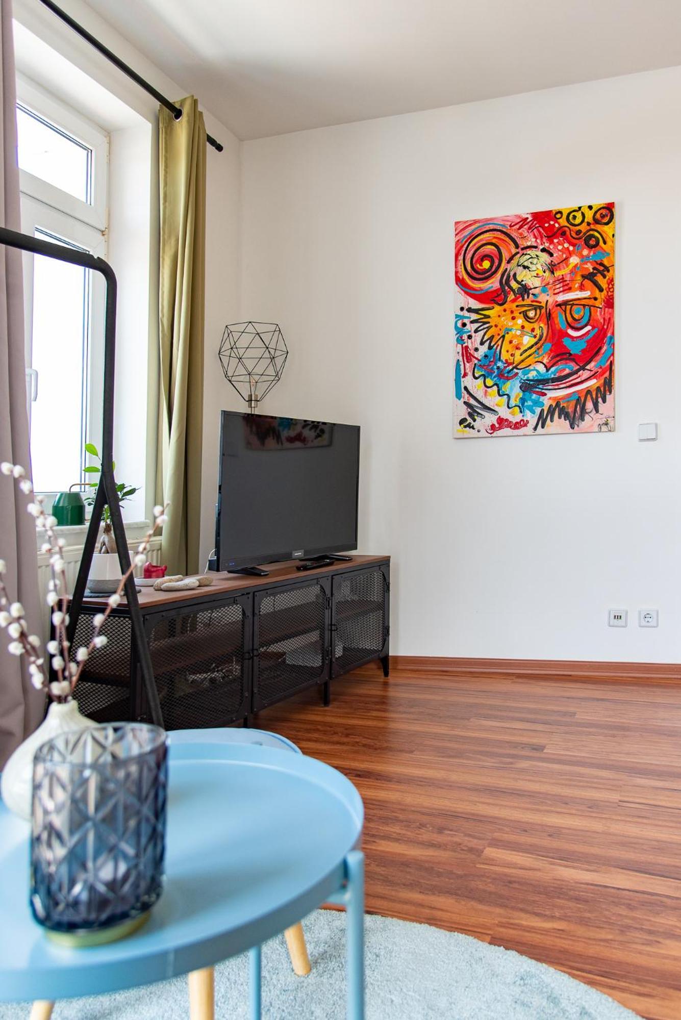 Mit Industriecharme/ Netflix + Wifi&zentrumsnah Apartment *